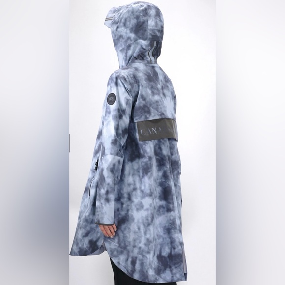 Canada Goose Jackets & Blazers - Canada Goose Black Label Kitsilano Raincoat
Large